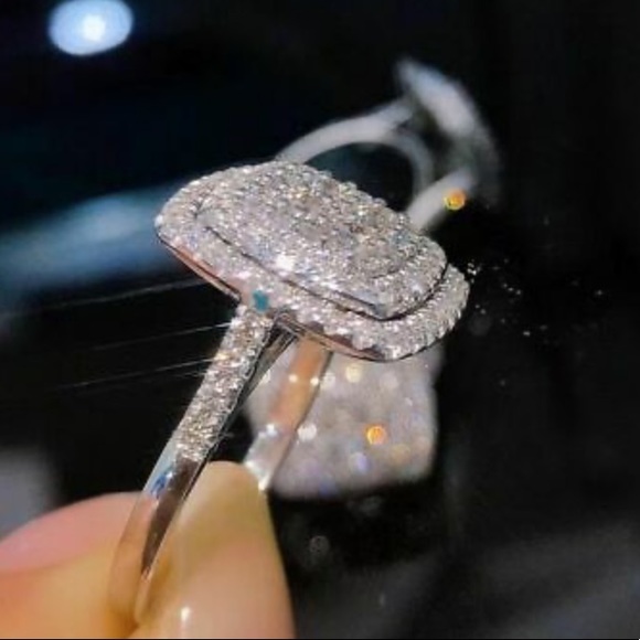 New 925 Sterling silver diamond ring - Picture 2 of 7